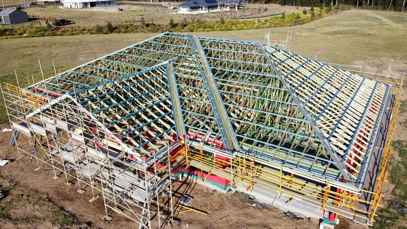 Roof battens in place across the framing on the Tingira Heights job